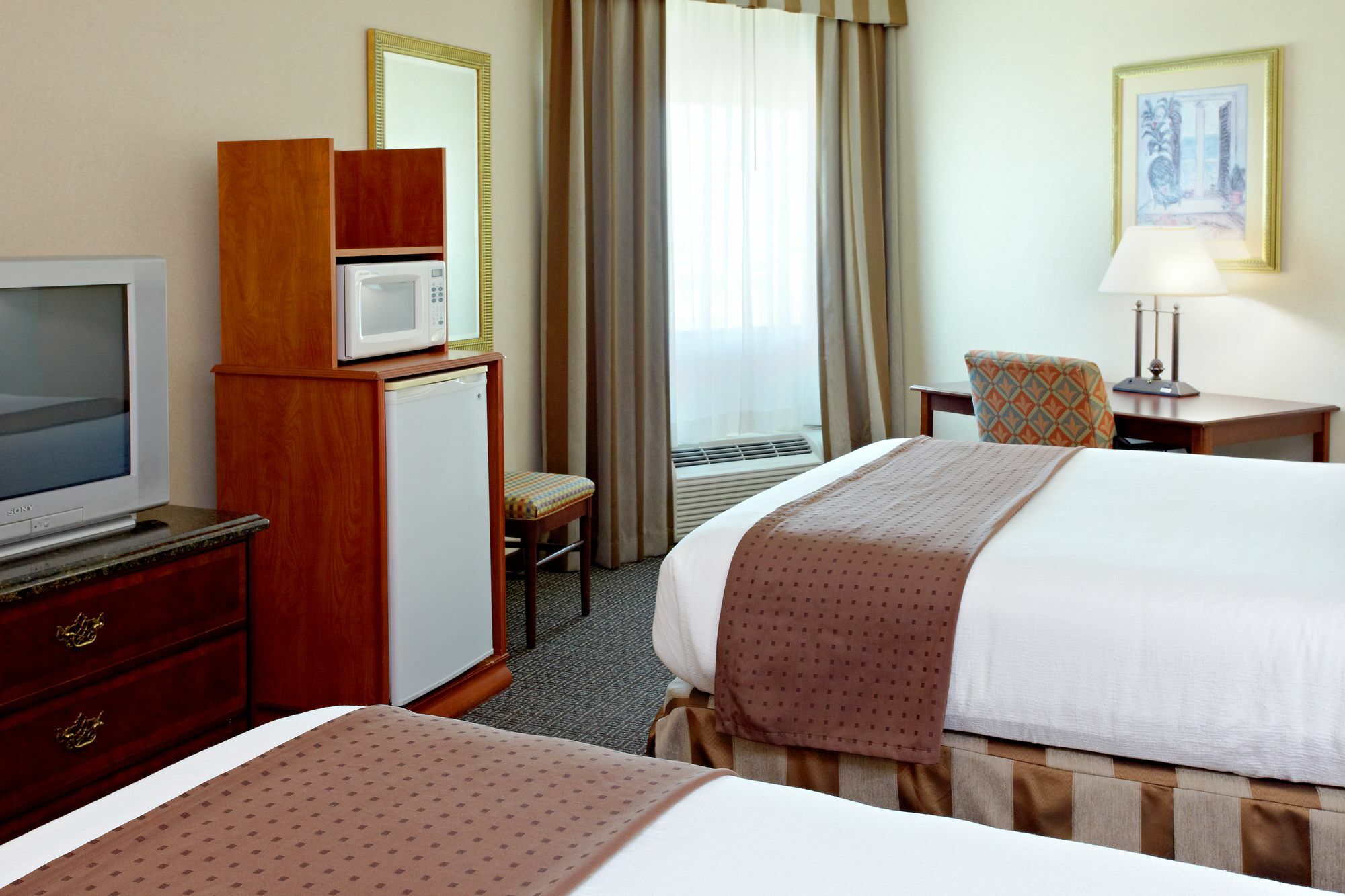 Holiday Inn Express - Biloxi - Beach Blvd, An Ihg Hotel Rum bild